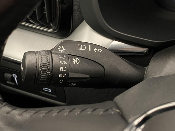 Volvo XC60 T4 MOMENTUM AUT 1.maj 2.0 Momentum