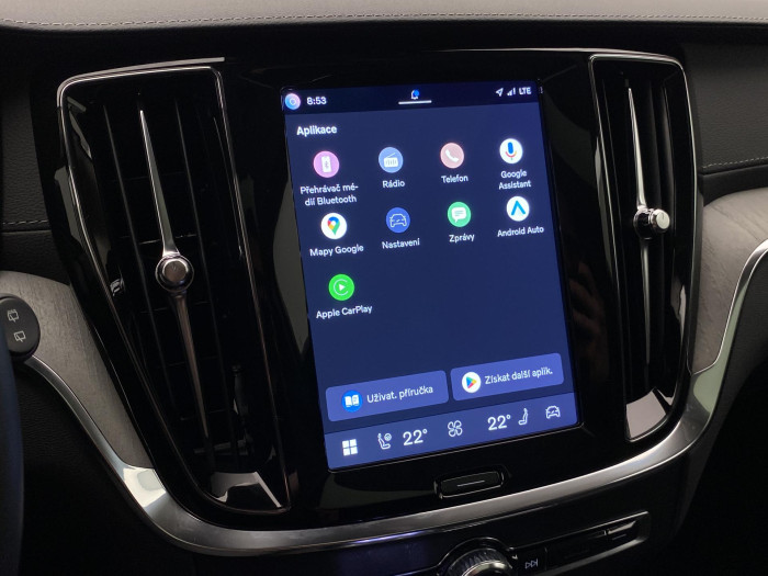 Volvo V60 T8 AWD PLUG-IN BRIGHT ULTRA CZ