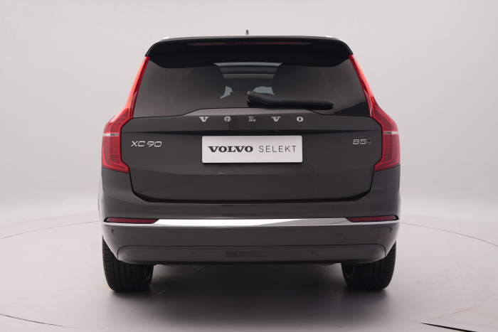 Volvo XC90 B5 AWD ULTIMATE BRIGHT 1.maj