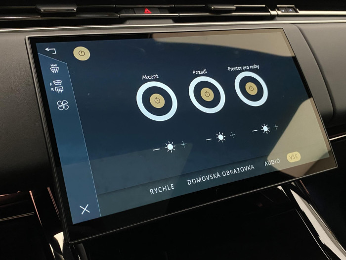 Land Rover Range Rover Sport D250 DYNAMIC REZERVACE 3.0 d Dynamic