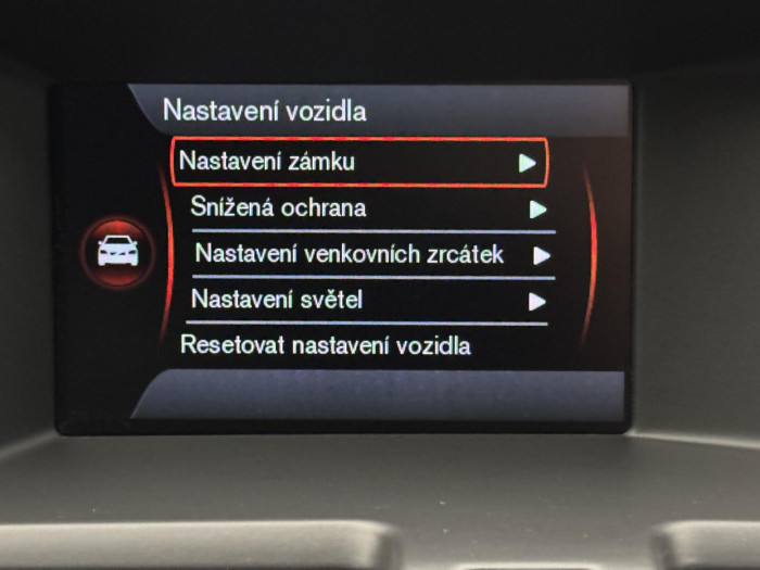 Volvo XC60 D5 AWD MOMENTUM AUT CZ 2.4 d Momentum