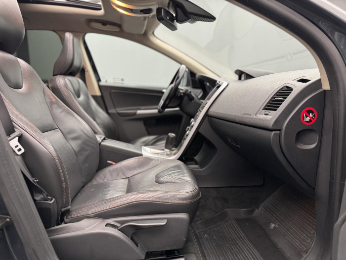 Volvo XC60 D3 AWD SUMMUM 2.4 d Summum