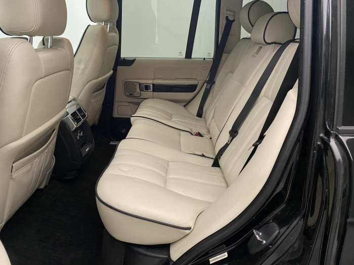 Land Rover Range Rover 3.6 TDV8 VOGUE AWD AUT