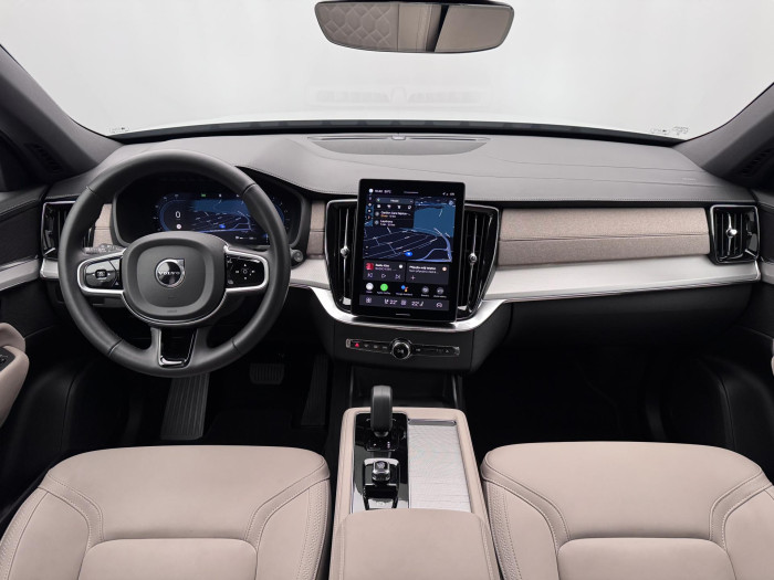 Volvo XC90 B5 AWD CORE AUT CZ 1.maj