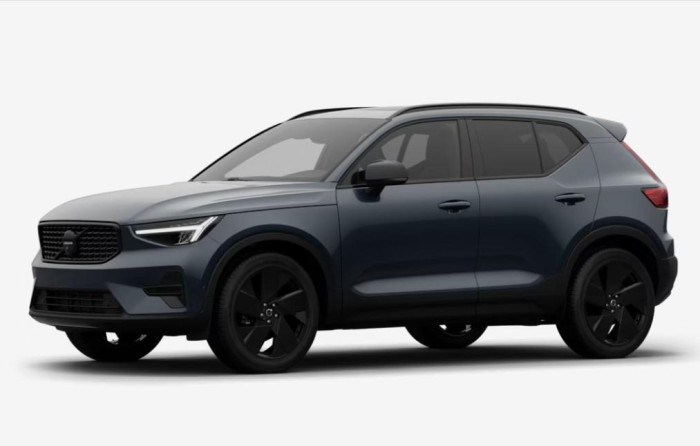 Volvo XC40 B3 AUT PLUS BLACK EDITION