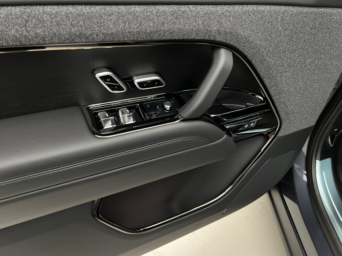 Land Rover Range Rover Sport D250 DYNAMIC SE AWD AUT 3.0 d Dynamic SE