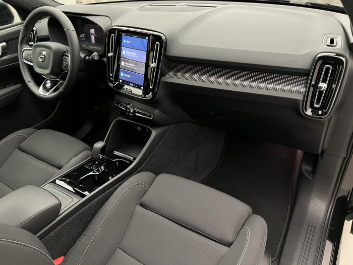 Volvo XC40 RECHARGE TWIN MOTOR PLUS