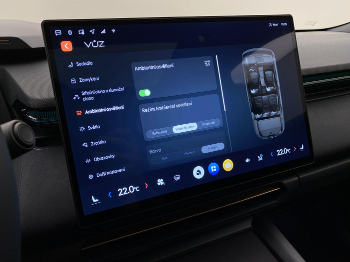 Lynk & Co 08 MORE PHEV