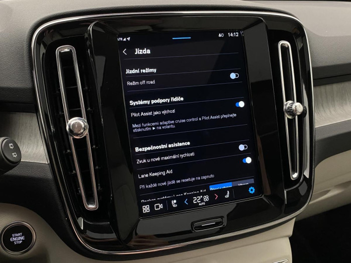 Volvo XC40 B4 AUT DARK ULTRA