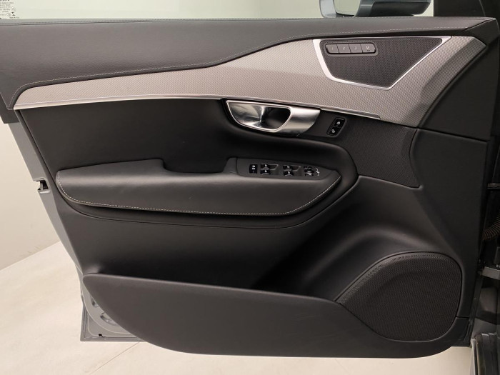 Volvo XC90 T6 AWD INSCRIPTION REZERVACE