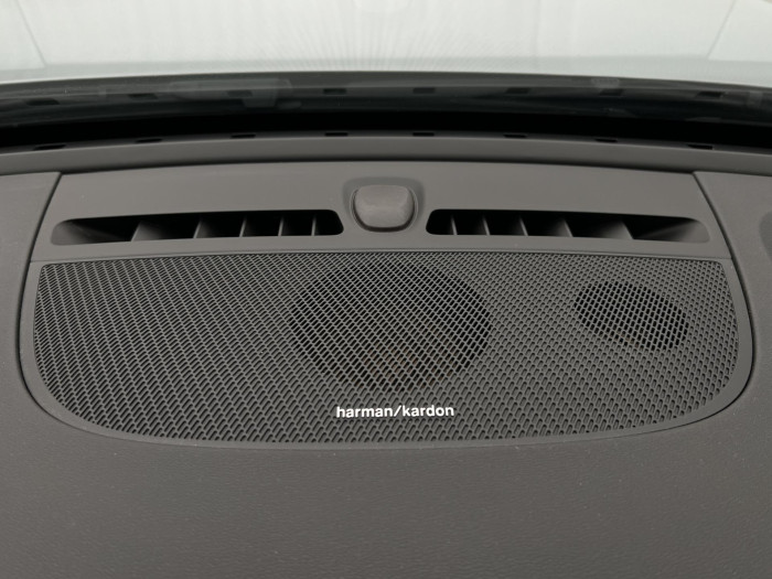 Volvo XC40 T3 R-DESIGN