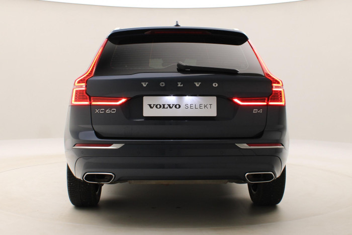 Volvo XC60 B4 INSCRIPTION AUT REZERVACE