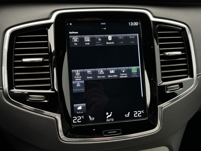 Volvo XC90 B5 AWD R-Design 7Míst 1.maj CZ