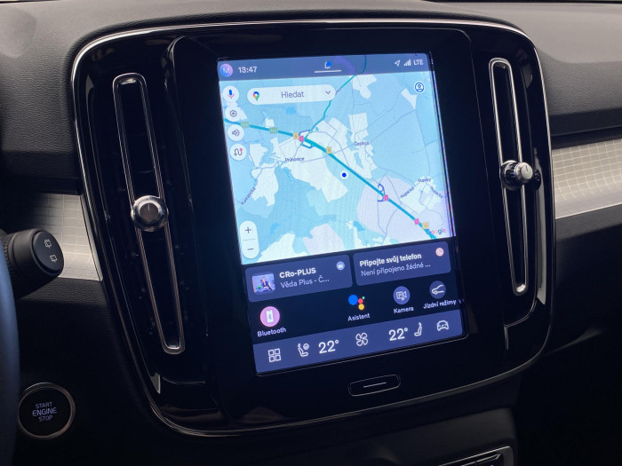 Volvo XC40 B4 CORE AUT CZ 1.maj