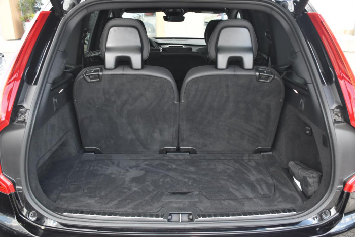 Volvo XC90 B5 AWD PLUS BRIGHT PANORAMA