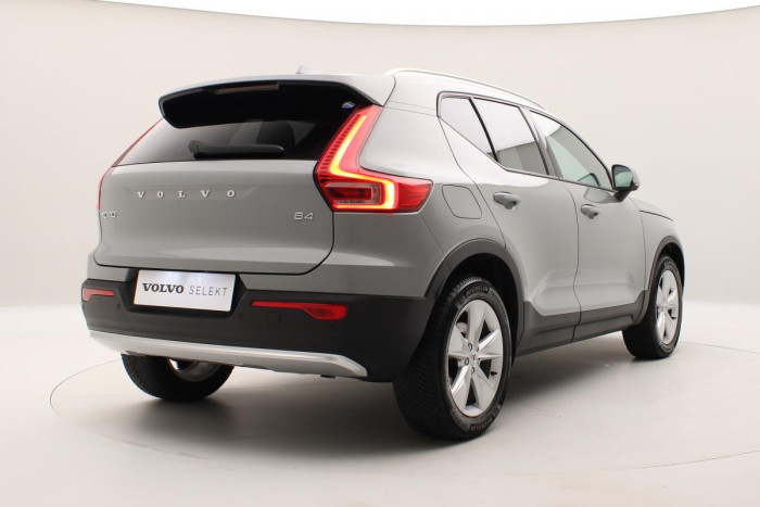 Volvo XC40 B4 PLUS CZ REZERVACE