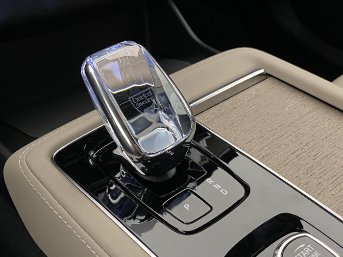 Volvo XC90 T8 AWD RECHARGE DARK PLUS 7m