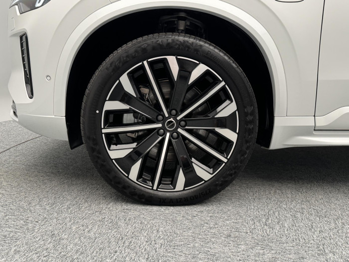 Volvo XC90 T8 AWD RECHARGE ULTIMATE CZ