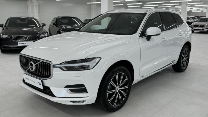 Volvo XC60 B5 AWD INSCRIPTION REZERVACE