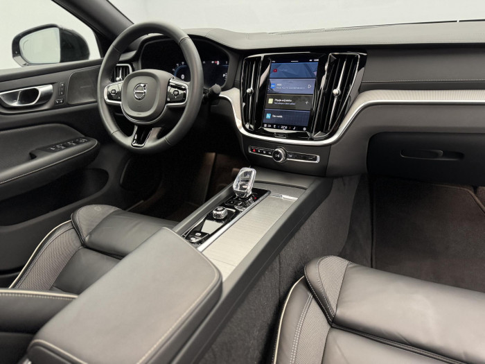 Volvo S60 B5 AWD ULTIMATE DARK AUT