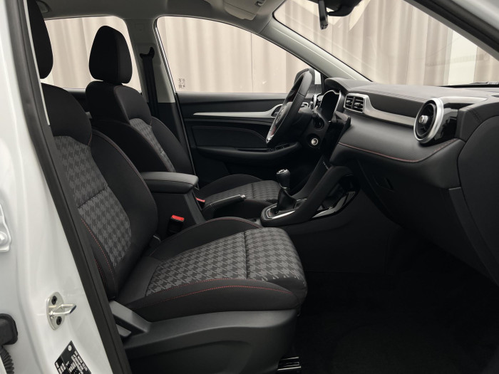 MG ZS 1.5 ESSENTIAL PLUS