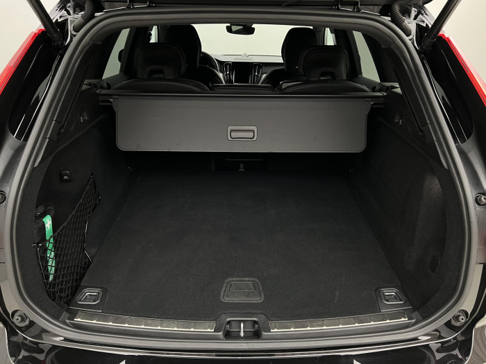 Volvo XC60 B5 AWD ULTRA BLACK EDITION AUT 2.0 Edition