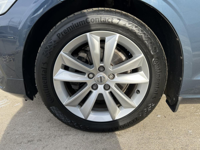 Volvo V60 B4 MOMENTUM Aut 1.maj. 2.0 Momentum