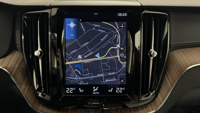 Volvo XC60 B6 AWD INSCRIPTION REZERVACE
