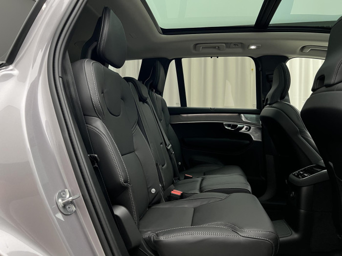 Volvo XC90 T8 AWD RECHARGE DARK PLUS AUT