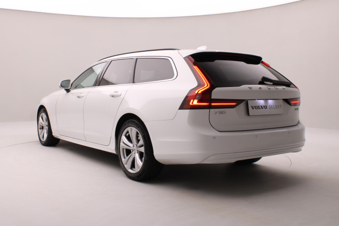 Volvo V90 B4 AWD CORE AUT CZ