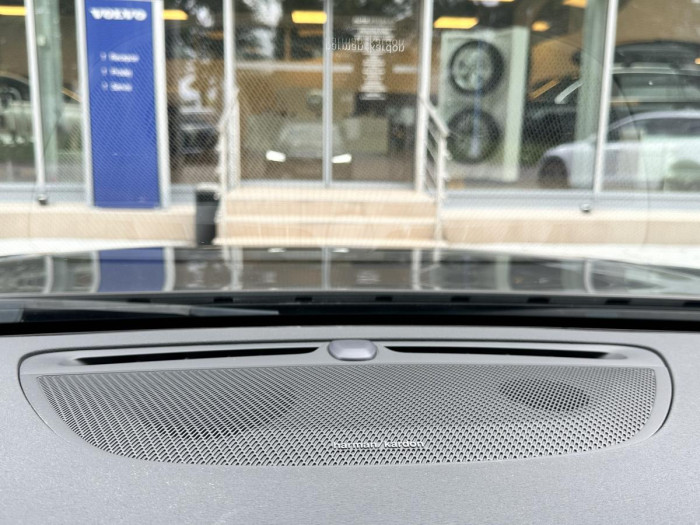 Volvo V90 CROSS COUNTRY D5 AWD REZERVACE 2.0 d