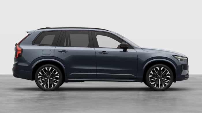Volvo XC90 B5 AWD AUT DARK PLUS 7míst