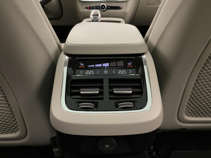 Volvo V90 CC B5 AWD BRIGHT ULTIMATE CZ 2.0 CC CC
