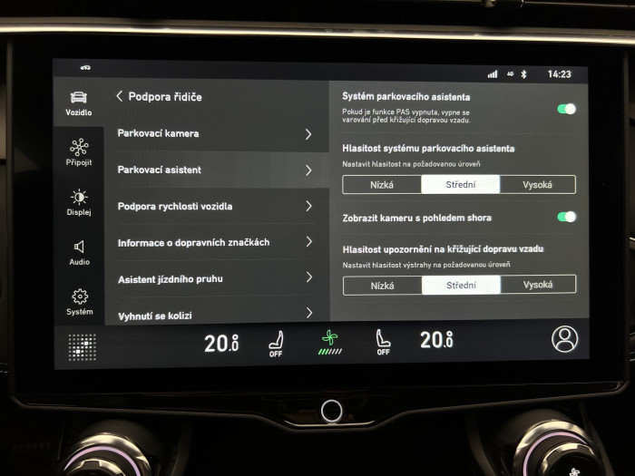 Lynk & Co 01 PHEV DCT AUT 1.maj.