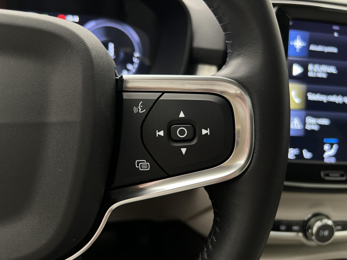 Volvo XC40 T5 RECHARGE INSCRIPTION AUT
