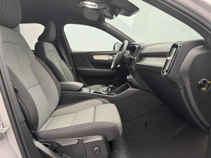 Volvo XC40 B4 CORE AUT 1. MAJ