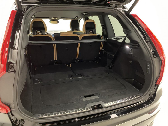 Volvo XC90 B5 AWD AUT BRIGHT PLUS 7míst 2.0 Plus