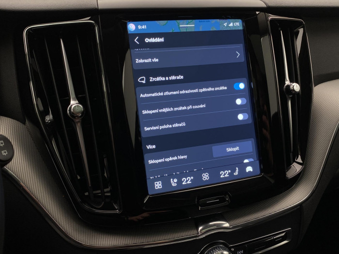 Volvo XC60 T6 AWD PLUG-IN DARK PLUS CZ