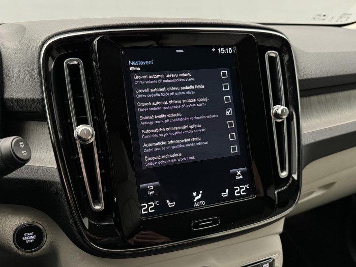 Volvo XC40 B4 INSCRIPTION AUT CZ 1 .maj