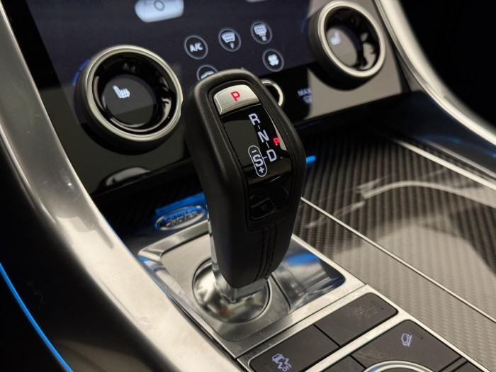 Land Rover Range Rover Sport P525 AUTOBIOGRAPHY REZERVACE