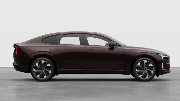 Volvo ES90 PURE ELECTRIC CORE