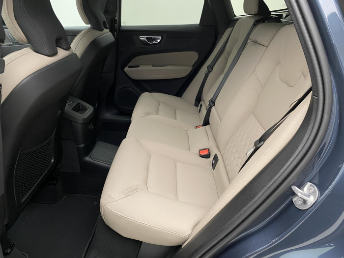 Volvo XC60 T6 AWD AUT DARK PLUS