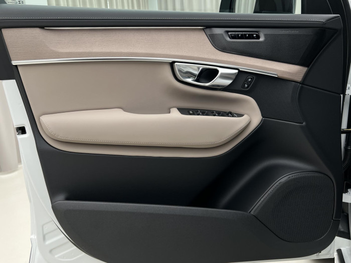 Volvo XC90 T8 AWD AUT RECHARGE DARK PLUS